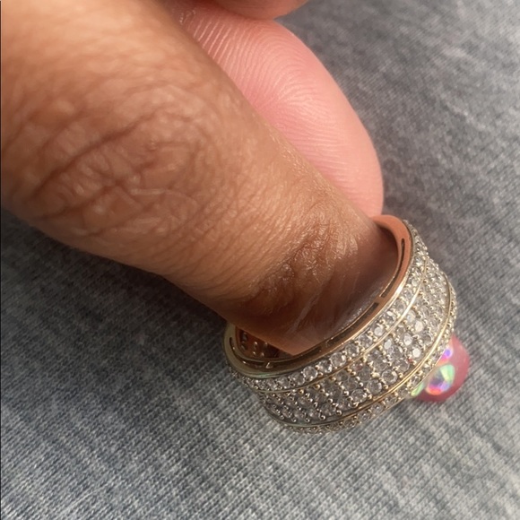 Wedding rings - Picture 2 of 3